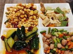 -叁宝烤肉• 西安烧烤 领跑品牌(中海城店)
