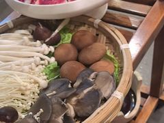 -亮欢寨酸汤鱼(沙冲路店)