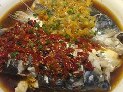 剁椒鱼头-湘与香缘·湖南菜(王府井北京市百货大楼店)
