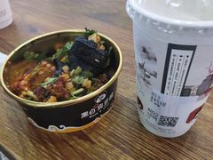 -八一好吃街·高品美食广场