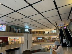 -香港ELEMENTS圆方