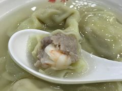 鲜虾大馄饨-珊珊小笼馆(仙霞路店)