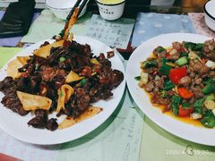 摩梭饵块鸡-泸沽肴(泸沽湖大洛水村农村信用社旁店)