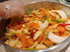 -黄记煌三汁焖锅(新佳丽江汉路店)