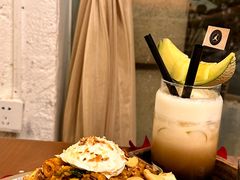 -Mark&Mars Restaurant