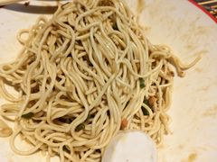 -老街烧烤大排档·地道湖北菜·龙虾馆(汉口火车站店)
