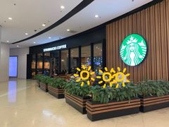 -星巴克臻选(莘庄仲盛店)