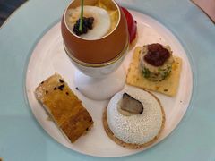 -The Diamond Jubilee Tea Salon at Fortnum & Mason