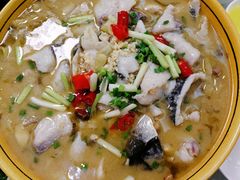 老坛酸菜鱼-稻香餐厅中餐干锅(劼人路店)
