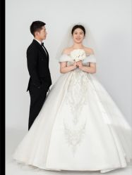 -雅云婚纱摄影工作室旗舰店