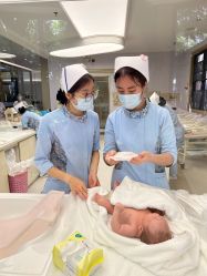 -爱帝宫月子中心(罗湖别墅院)
