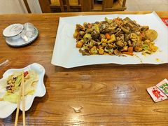 -东来菜馆•手抓海鲜家常菜•海鲜锅贴(鸽子窝店)