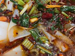 -湖泉水云间餐厅·弥勒地道菜(B座店)