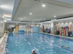 -小蓝鲸游泳培训基地(石景山店)