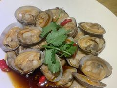 -关东小磨东北菜(上海长风大悦城店)