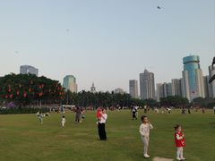 -万绿园
