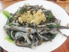 姜葱凉拌鱼皮-禄源公·老莞诚饭店