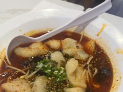 -渝是乎酸菜鱼·川渝小炒(新世界百货望京店)