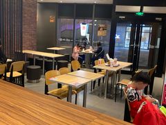 用餐区-汉堡王(天津鲁能店)