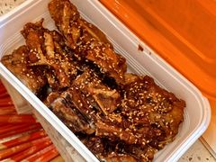 -小董哥烤串·爆汁大油边(故宫店)