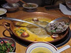 -洱火云南酸菜牛肉火锅(石景山当代商城店)