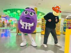 -m豆巧克力世界(上海世茂广场店)