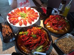 -沪小胖小龙虾(淮海中路旗舰店)