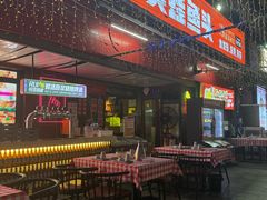 -龙巢盱眙龙虾·鸡煲·烧烤宵夜(坪洲店)