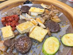 -阿昌白族石板烧·菌锅(大理古城店)