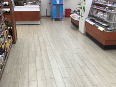 -全家便利店(长江西路店)