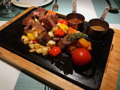 田园澳洲骰子牛肉-蜜桃花开·中西融合菜E&W(南长街店)