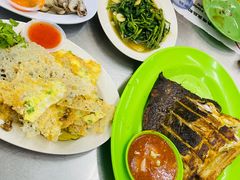 -明记烧鱼美味店