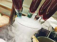 -红鼎豆捞·非遗鲍皇汤火锅(宝丰路店)