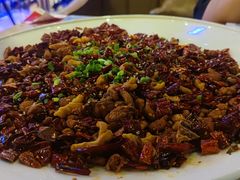 -临界音乐酒馆·小龙虾·江湖菜(华熙LIVE·鱼洞店)