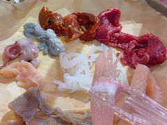 -三顾烤庐·烤鱼·烧烤·龙虾(奉贤店)