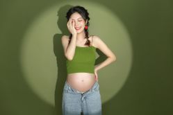 点击看大图 -专注孕妇照亲子照·纪田摄影