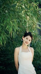 -曼青婚纱礼服馆