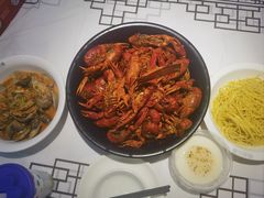 -靓虾二哥长沙地标小龙虾(五一广场店)