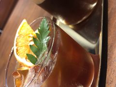 -ZING COFFEE 镜咖啡