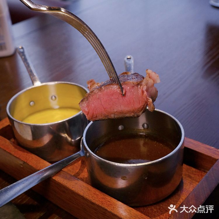 牛排海鲜成就豪华圣诞大餐 一起来吃肉