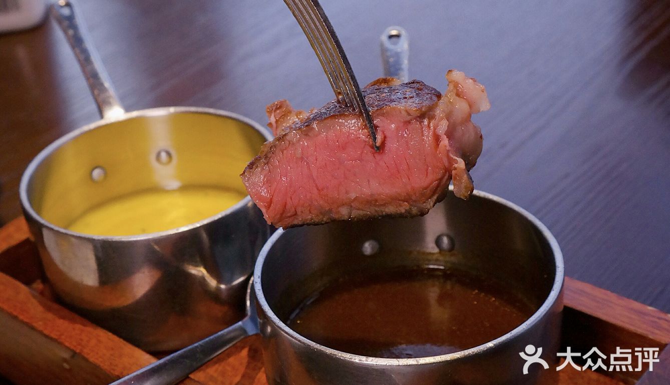 牛排海鲜成就豪华圣诞大餐 一起来吃肉