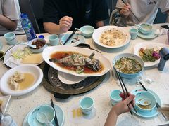 -巧克力渔家.小船海鲜胶东菜(万平口店)