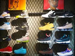 -正火体育(九龙商务中心B座店)