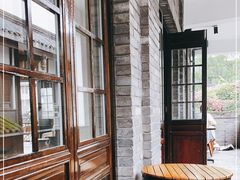 露天位-星巴克臻选(成都宽窄巷子店)