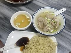 -六禄面家(芳和分店)