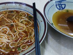 -龙记桂林米粉(财满街店)