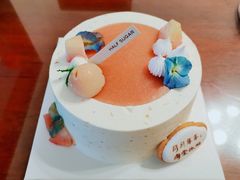 桂花蜜桃藏心蛋糕-半勺舒舒生日蛋糕店