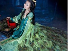 -九月鹰飞汉服摄影工作室