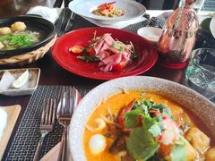 -杭州西子湖四季酒店-WL BISTRO西湖餐厅(灵隐路店)