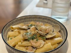 -潮一不贰·法式甜品·生日蛋糕·西式简餐(外滩店)